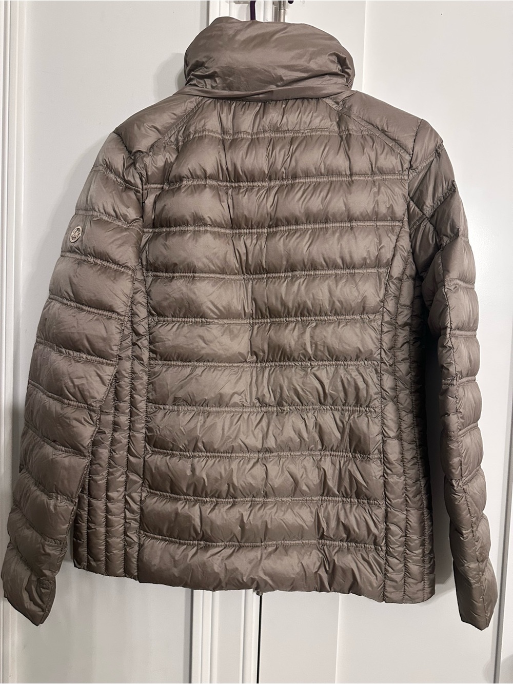 Michael Kors Taupe Quilted Lightweight Puffer Jacket - Picture 4 of 9